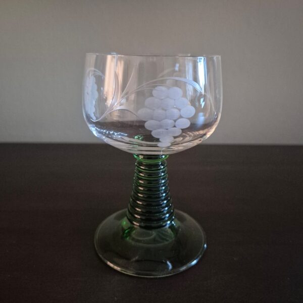 1 retro glas groene voet (druif)